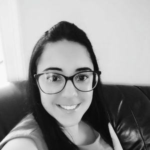 Meet your Posher, Renata